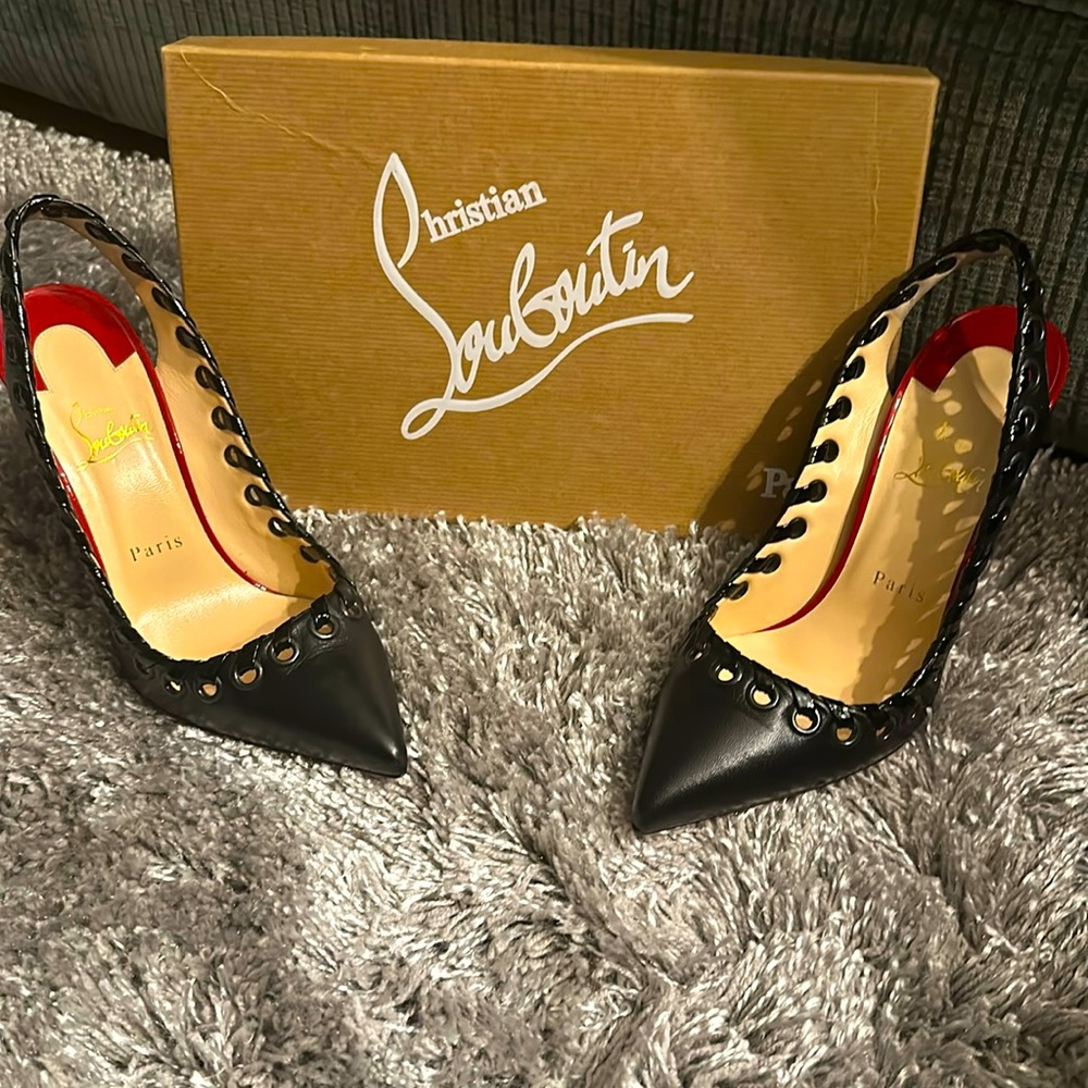 A pair of shoes can change your life 💋💄👠EUC!!Red Soles with box and dust bag.